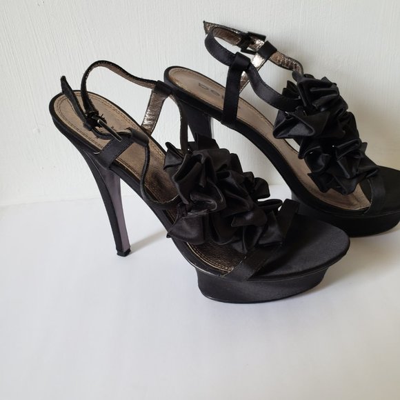 BEBE Size 8 - Picture 2 of 6